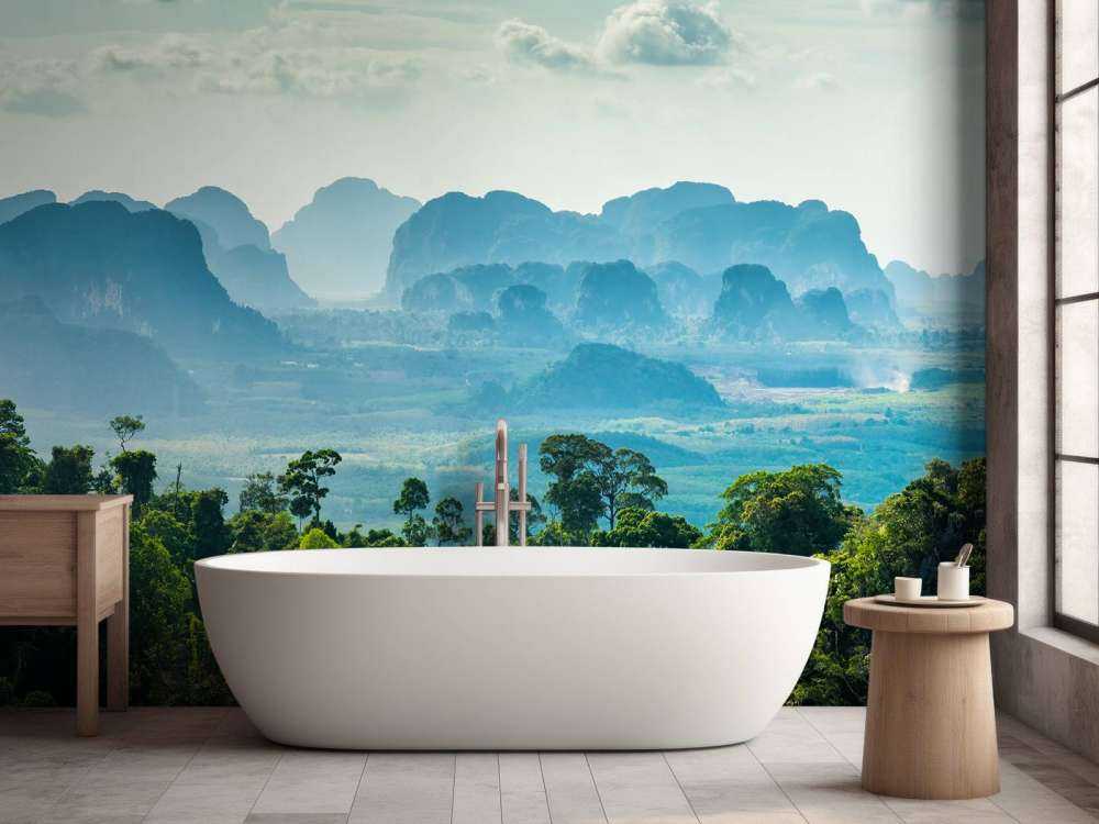 Mistig landschap in Thailand