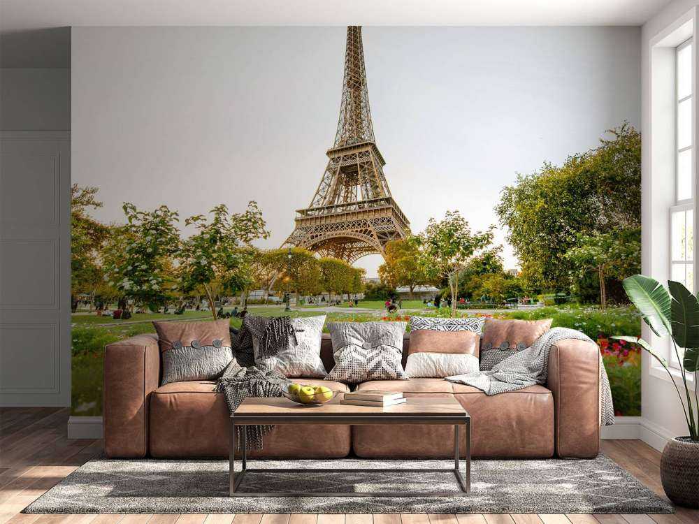 De Eiffeltoren vanuit het park