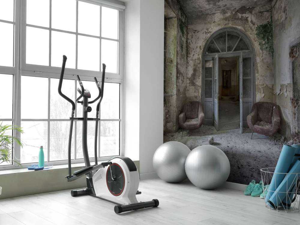 Gang in verlaten huis