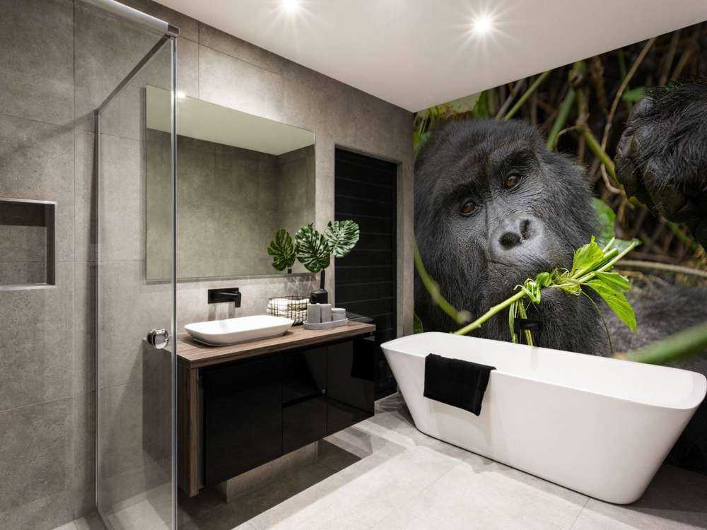 Gorilla tussen de takken