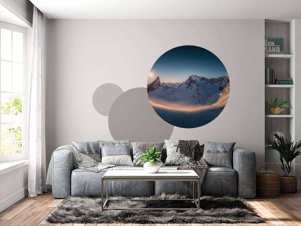 Maanlicht over stille bergpas