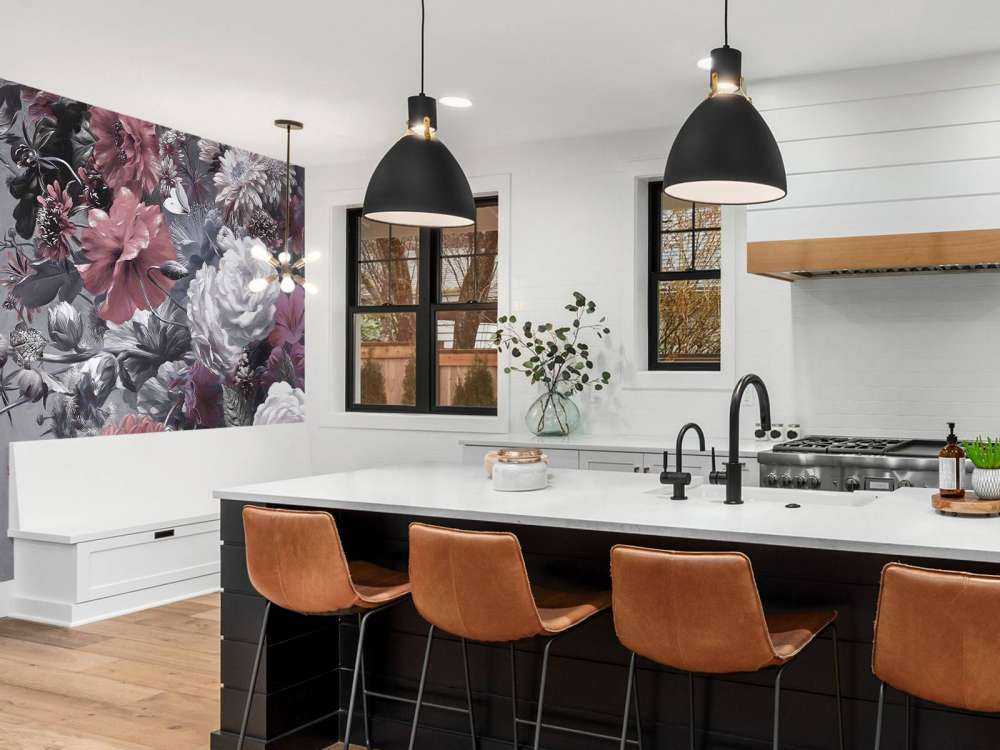 Big bouquet with poppies Red