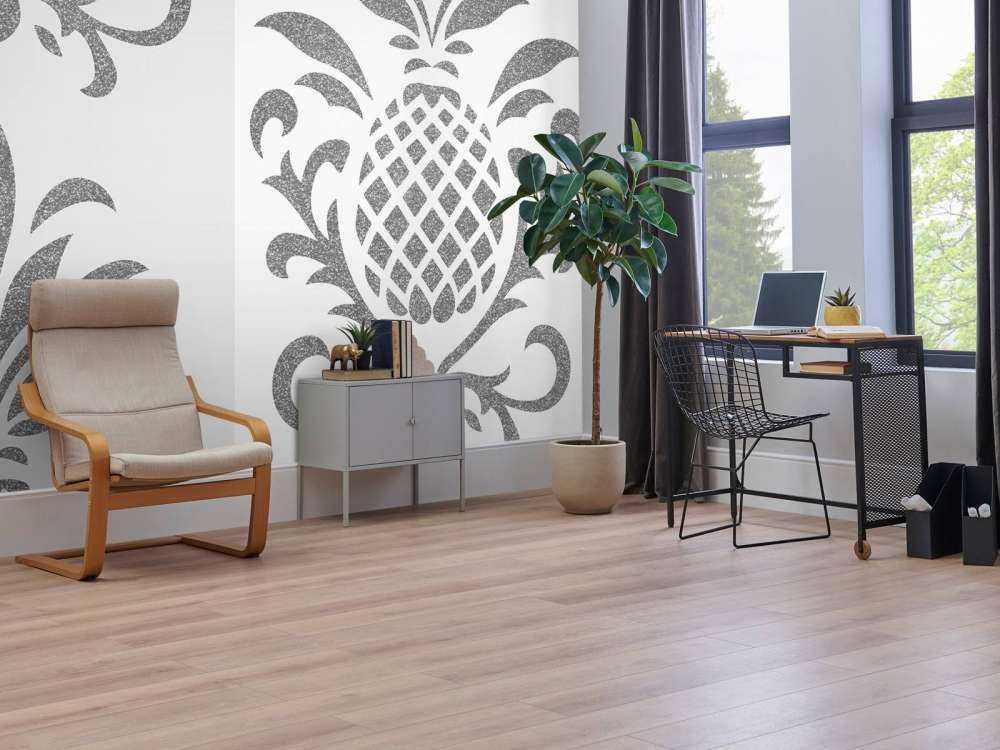 Royal Pineapple Elegance Silver Grey