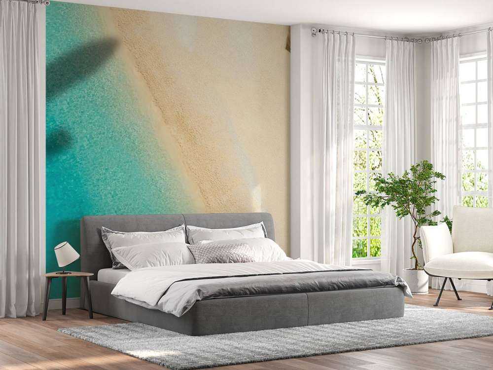 Vliegtuig schaduw op een tropisch strand