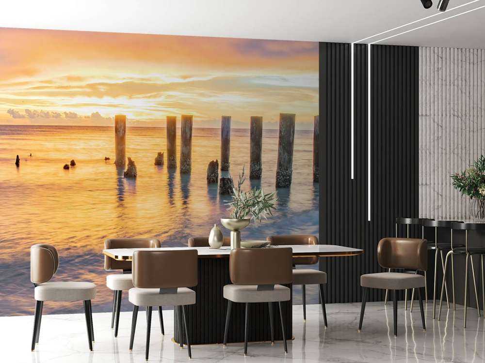 Rustige zee tijdens zonsopkomst