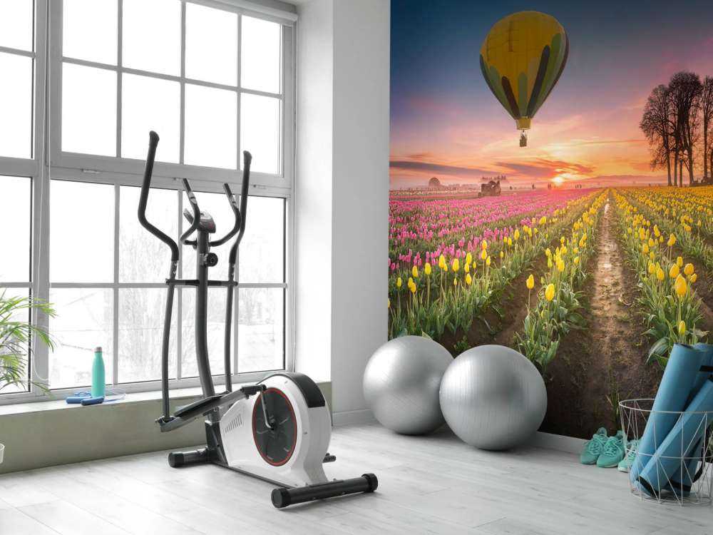 Roze gele tulpenveld