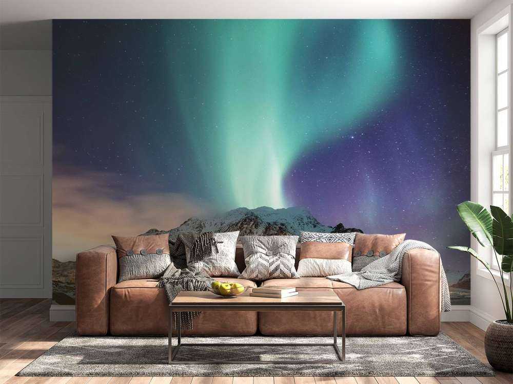 Noorderlicht met Verlichte berg