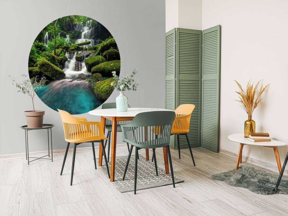 Waterval in een jungle