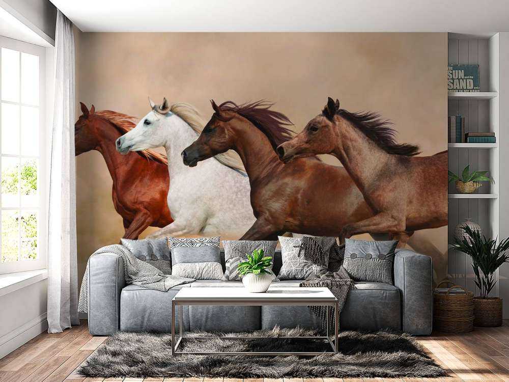 Galopperende paarden in een zandstorm