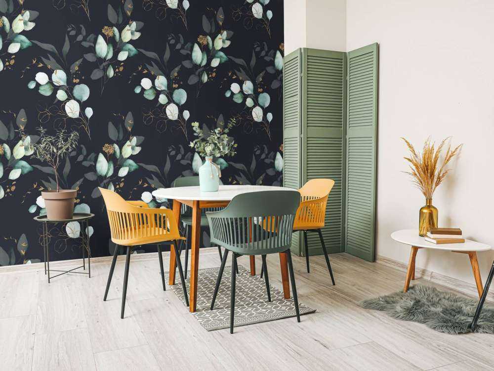 Donkerblauwe bladeren met goud