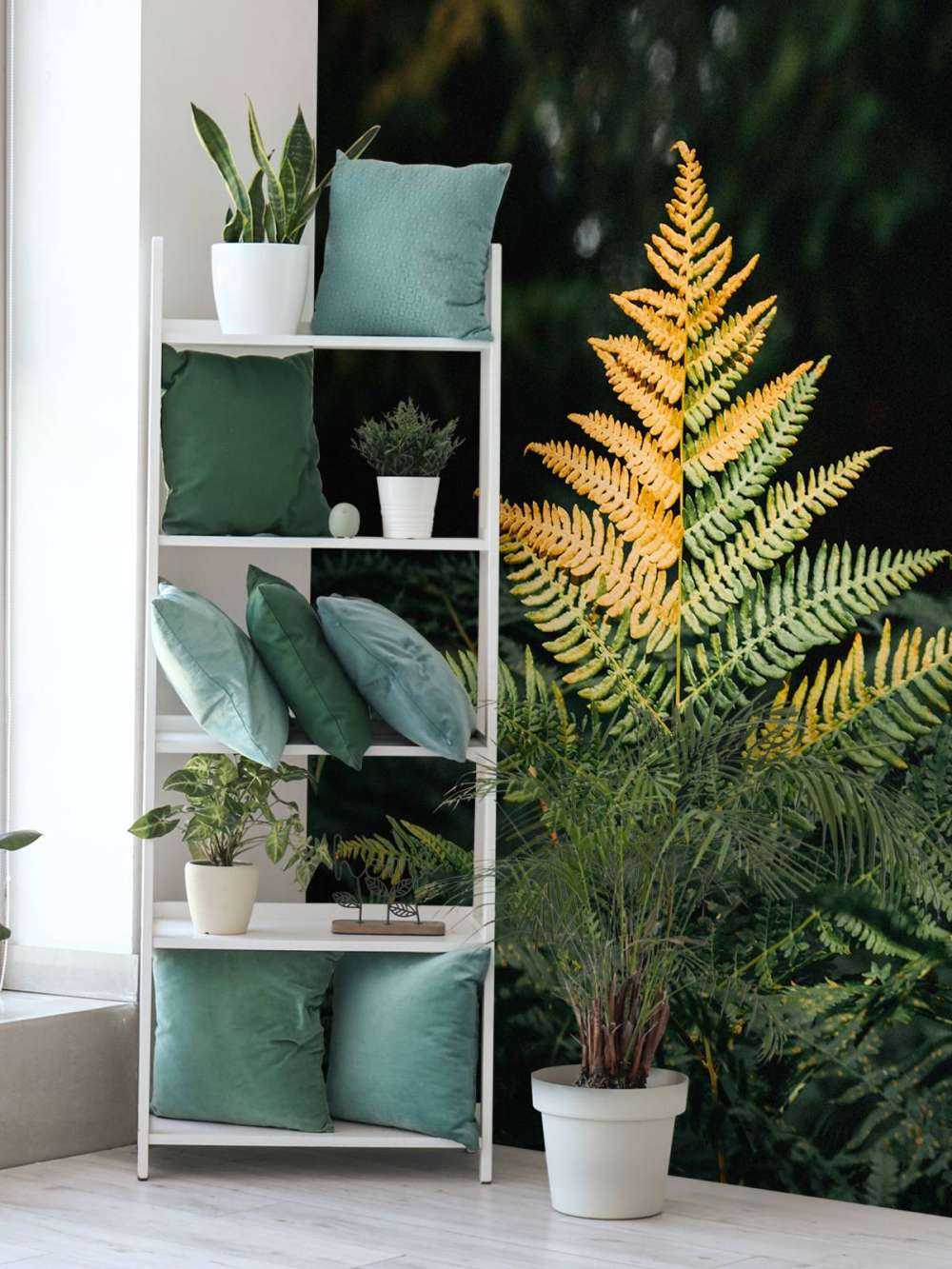 Gouden Varen in Schaduw