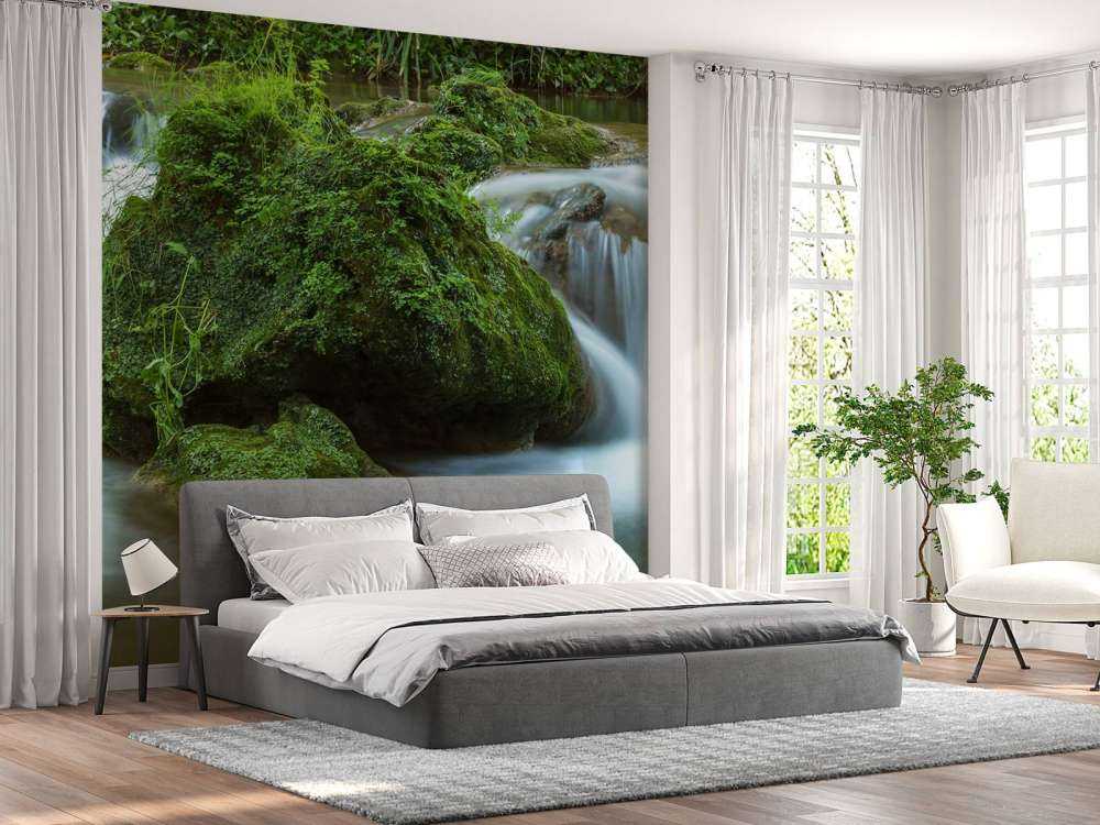 Waterval in het bos