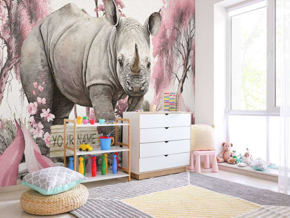 Baby neushoorn op de savanne roze