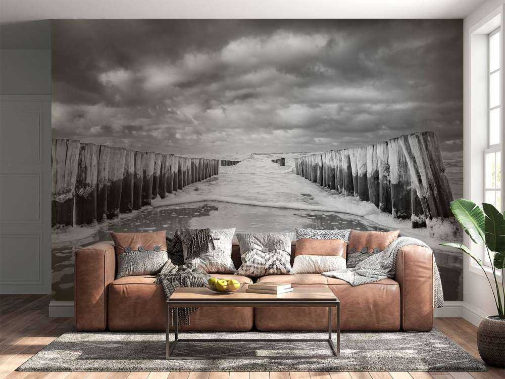 Onrustige zee in zwart-wit