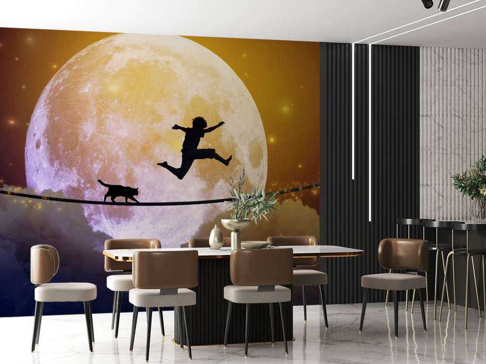 Gelukkige tiener en kat op een koord langs de maan