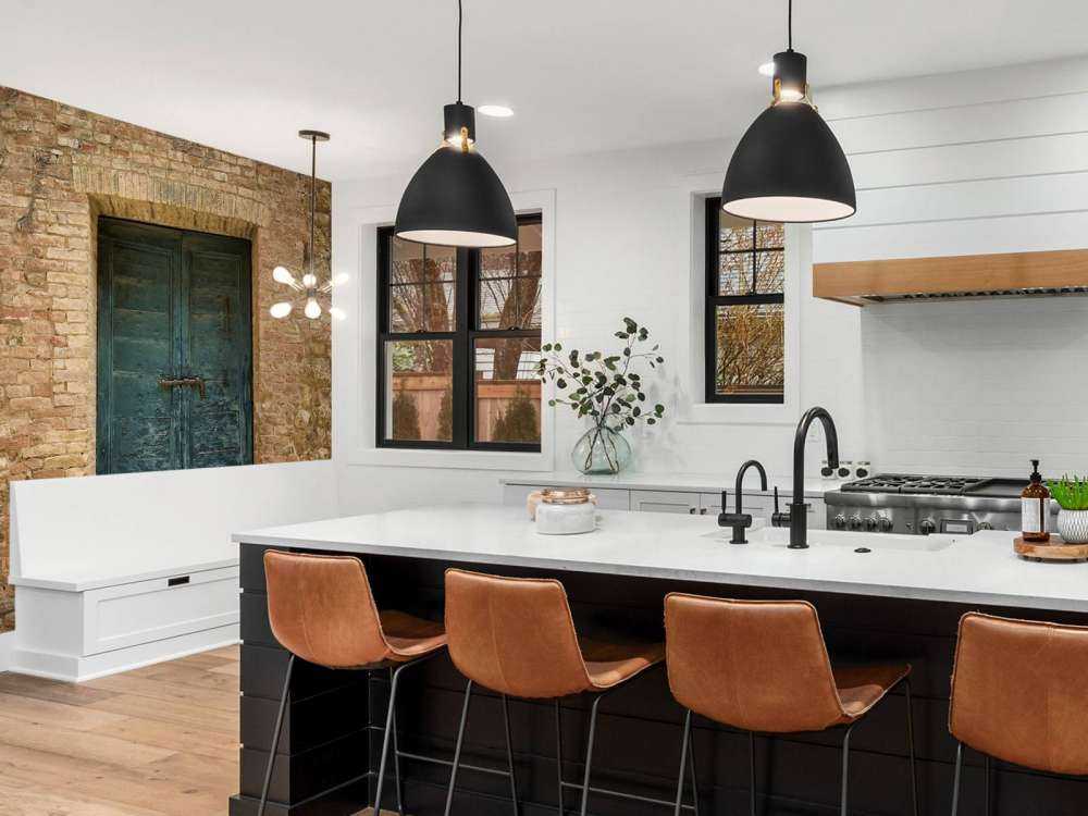 Oude deuren in Italië