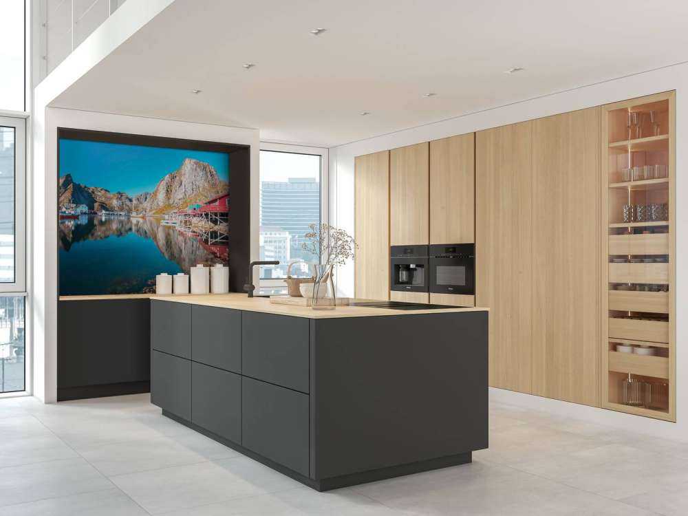 Rode huisjes aan fjordwater