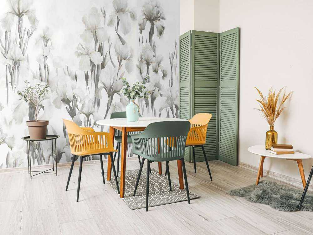 Irises Dance Seamless Warm Beige