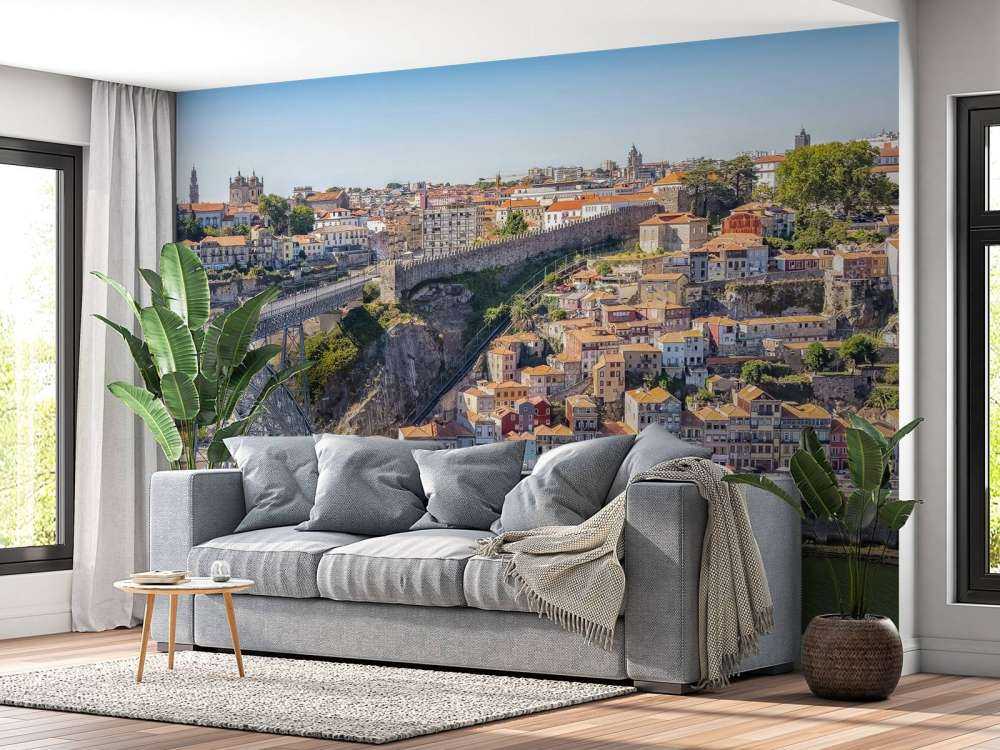 Zonlicht op kleurrijke stadshelling