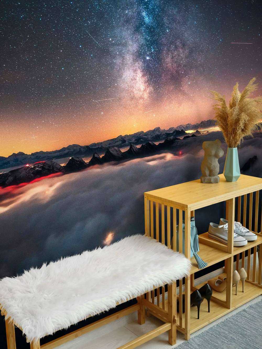 Melkweg boven nachtelijke bergflarden