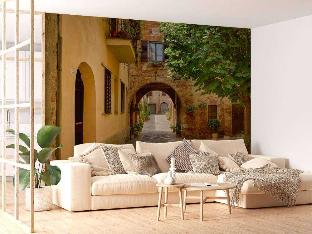 Mooi straatje met boog